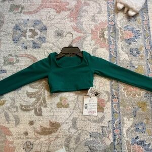 Tiger Friday Honest Long Sleeves Crop Top in Evergreen size CXL
